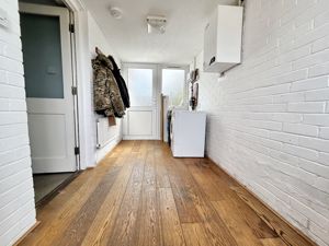 Entrance hall- click for photo gallery